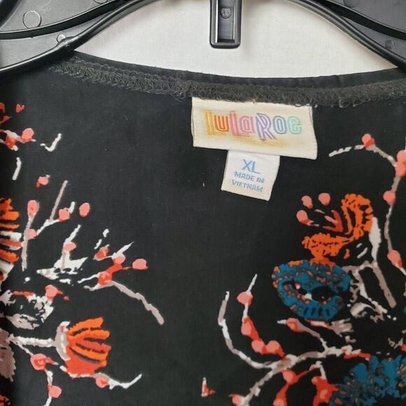 LulaRoo XL Black Floral Sleeveless Polyester Cover Top - Picture 3 of 9